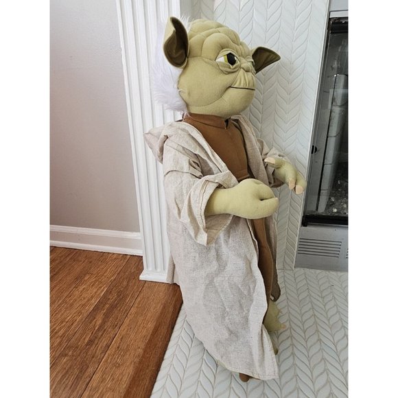 RARE Star Wars Plush Yoda 26" - Store Display 2013 Jumbo HTF Realistic Lucasfilm - Picture 7 of 12